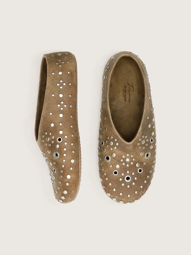 Męskie buty Tierra z zamszu w kolorze khaki ze srebrnymi ćwiekami