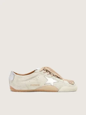 Męskie buty True-Star z jasnoszarego zamszu z metaliczną srebrną gwiazdą i naszywką na pięcie