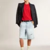 Skarpety w stylu „worn-white” z postarzanymi detalami i szałwiowo-zielonymi paskami
