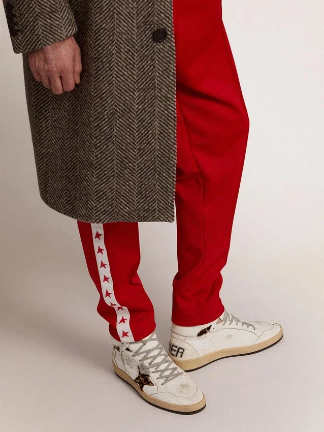 Sneakersy Sky-Star z charakterystycznym logo na kostce i wstawkami ze skóry kucyka w panterkę