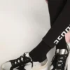 Sneakersy Super-Star ze srebrnej skóry z zamszowymi wstawkami
