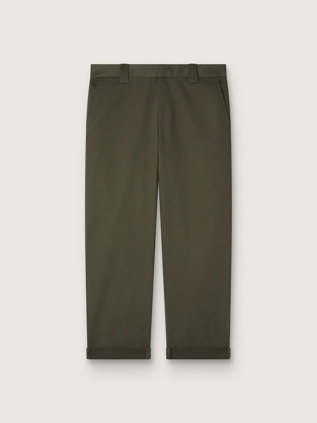 Spodnie chino w kolorze wojskowej zieleni z kolekcji Golden Collection