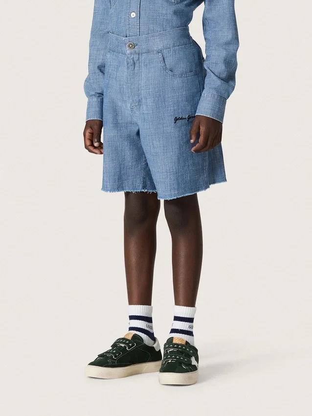 Szorty unisex Journey z jasnoniebieskiej bawełny typu chambray z haftowanym logo