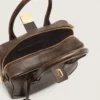 Torebka Vita z brązowej skóry w stylu vintage ze złotymi detalami